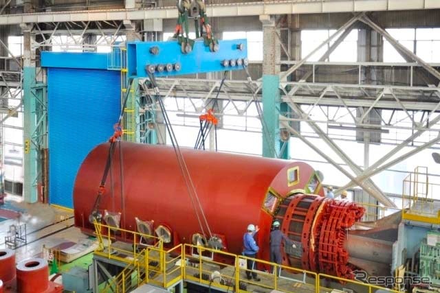 300MVA級タービン発電機