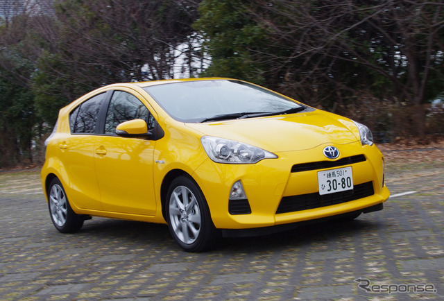 2月の新車登録、トヨタ・アクアは2位フィットとの差が3000台になった