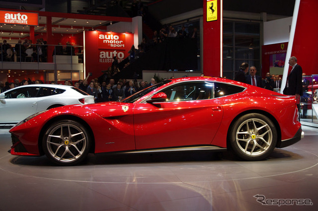 フェラーリ F12ベルリネッタ(ジュネーブモーターショー12)
