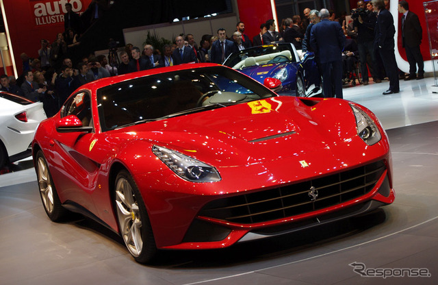 フェラーリ F12ベルリネッタ(ジュネーブモーターショー12)