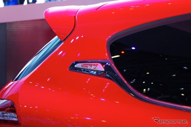 プジョー208GTiコンセプト(ジュネーブモーターショー12)