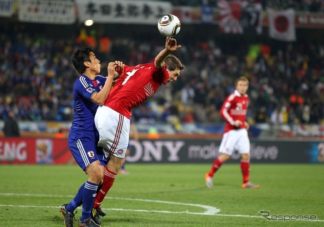 2010年6月、FIFAワールドカップ南アフリカ大会、デンマークvs日本