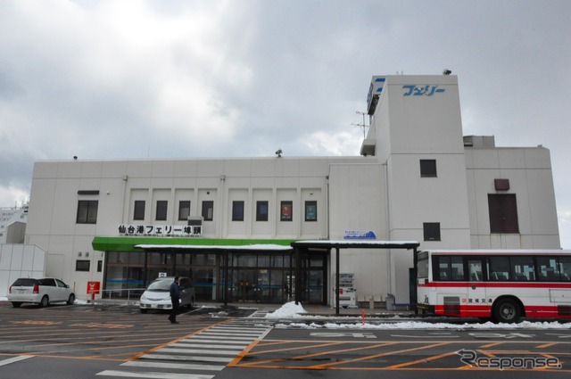 仙台塩釜港(仙台新港)(2012年2月)