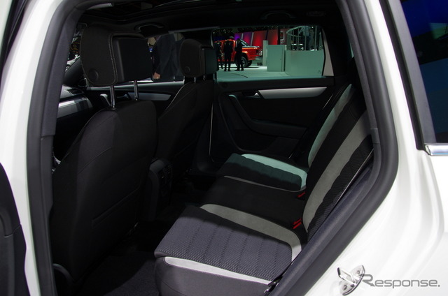 VWパサートRライン(ジュネーブモーターショー12)