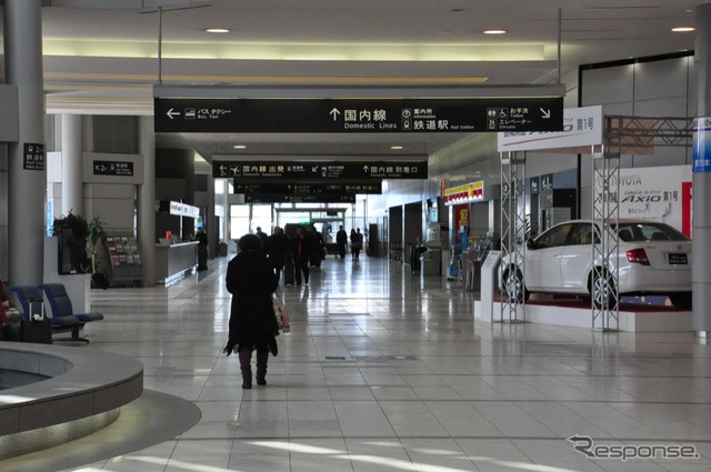 仙台空港のようす(2012年2月)