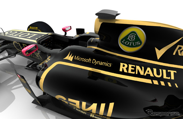 マイクロソフトダイナミクスのロゴが掲げられたロータスF1チームのE20