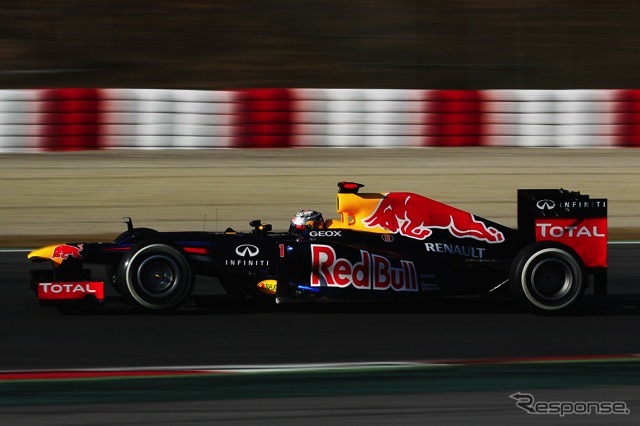 ベッテル、レッドブルRB8