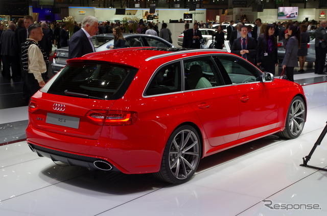 アウディ RS4 新型(ジュネーブモーターショー12)