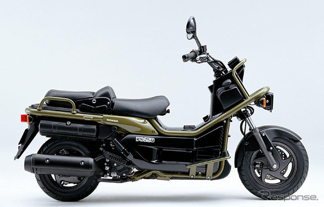 ブカッコウ?　先進?　ホンダが新発想街乗りバイクPS250を発表