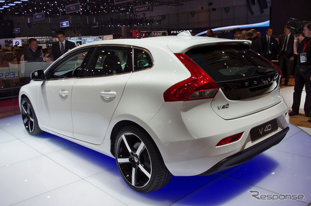 ボルボ V40 新型(ジュネーブモーターショー12)