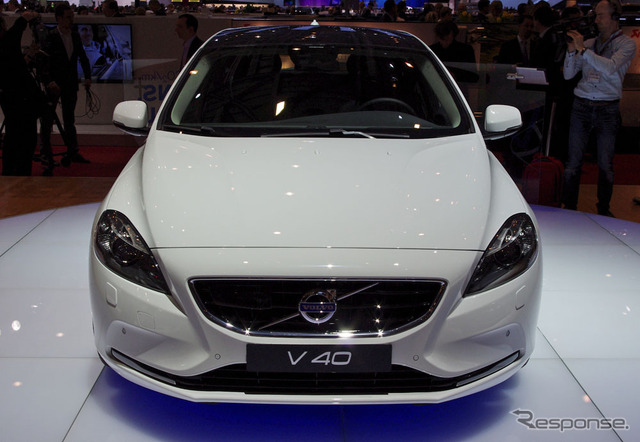 ボルボ V40 新型（ジュネーブモーターショー12）