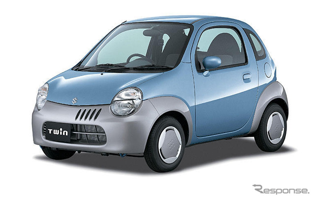 軽自動車の実用燃費トップはスズキ『ツイン』、オートマではスバル『R2』