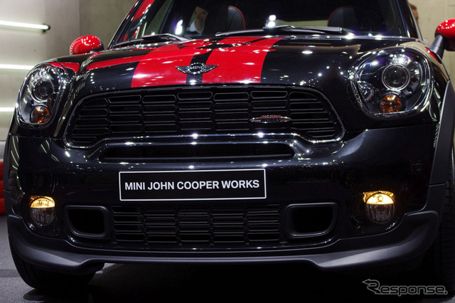 MINI カントリーマンJCW(ジュネーブモーターショー12)