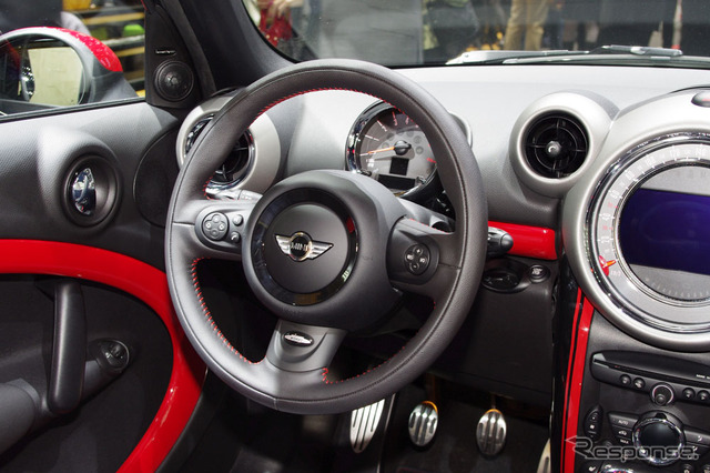 MINI カントリーマンJCW(ジュネーブモーターショー12)