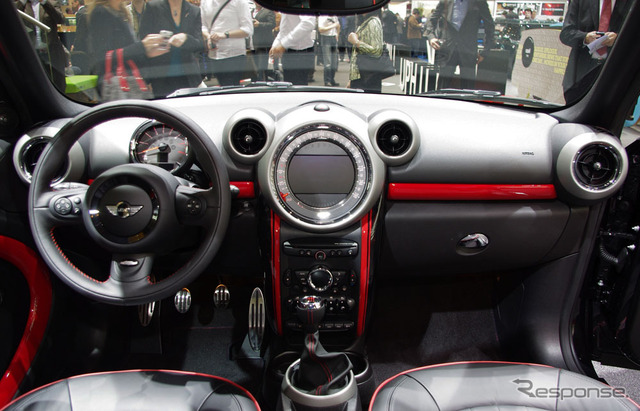 MINI カントリーマンJCW(ジュネーブモーターショー12)