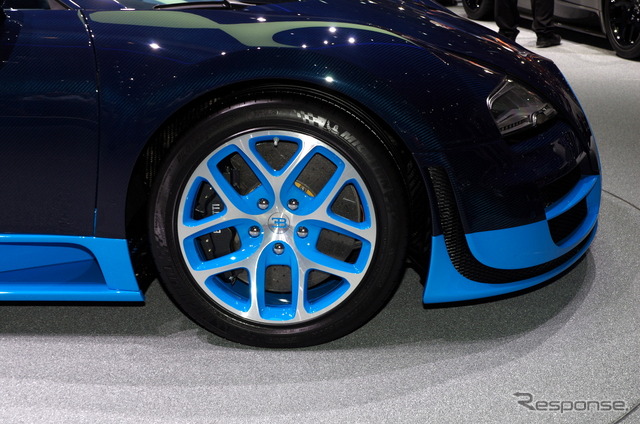 ブガッティ・ヴェイロン16.4グランスポーツ VITESSE(ジュネーブモーターショー12)