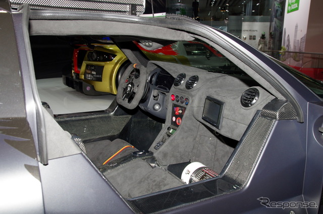 Gumpert アポロ エンレイジド(ジュネーブモーターショー12)