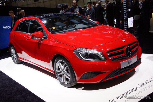 新型メルセデスベンツAクラスの標準車(ジュネーブモーターショー12)