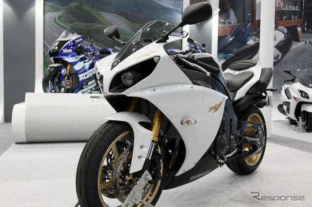 ヤマハYZF-R1(東京モーターサイクルショー12)