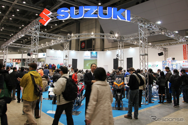 【東京モーターサイクルショー12】スズキ ジェンマ のカラーバリエーション提案