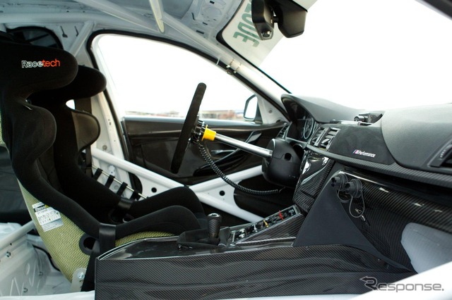南アフリカで発表された新型BMW3シリーズのレーシングカー