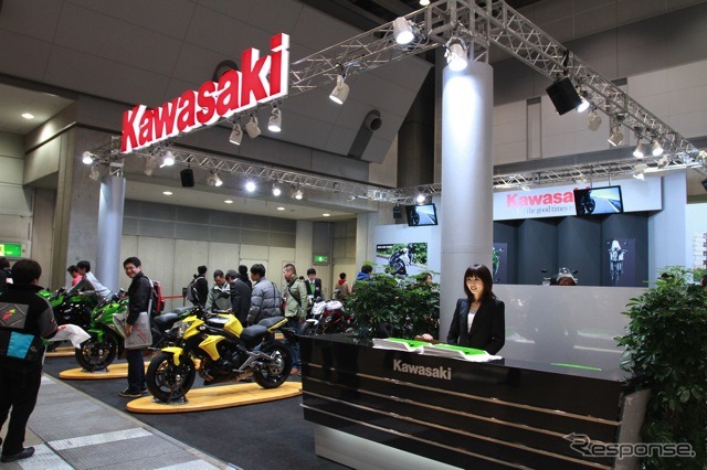 東京モーターサイクルショー12 カワサキブース