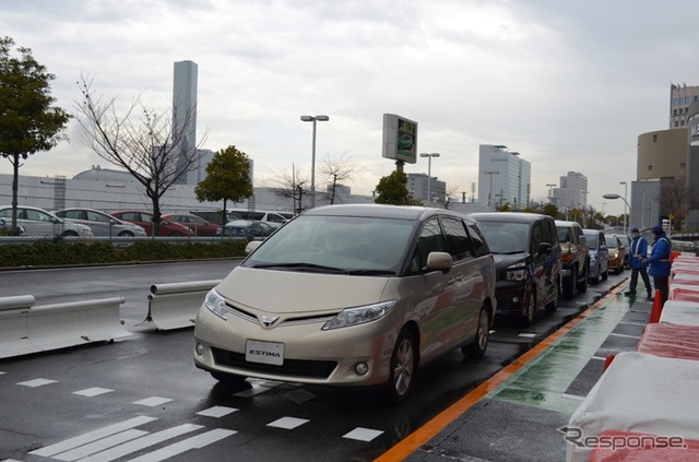 「TOYOTA & いぬのきもち ドッグドライブフェスタ」