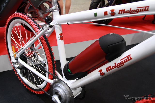 マラグーティ(東京モーターサイクルショー12)