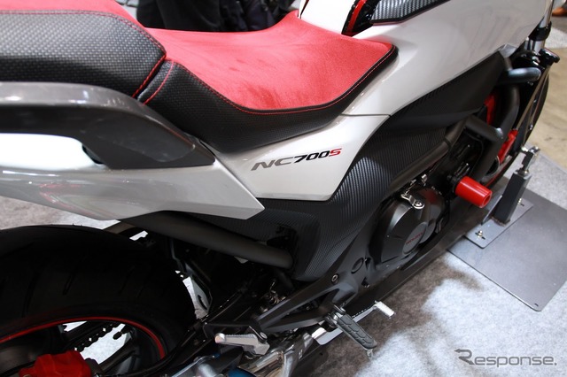 ホンダ(東京モーターサイクルショー12)