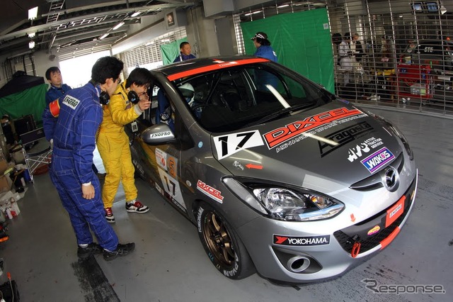 スーパー耐久2012 第1戦(富士スピードウェイ)