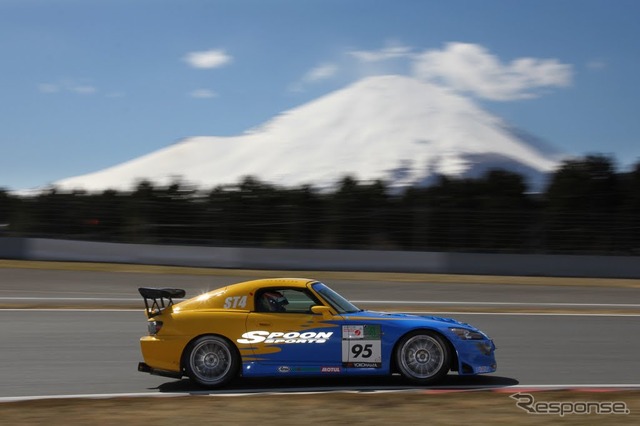 スーパー耐久2012 第1戦(富士スピードウェイ)