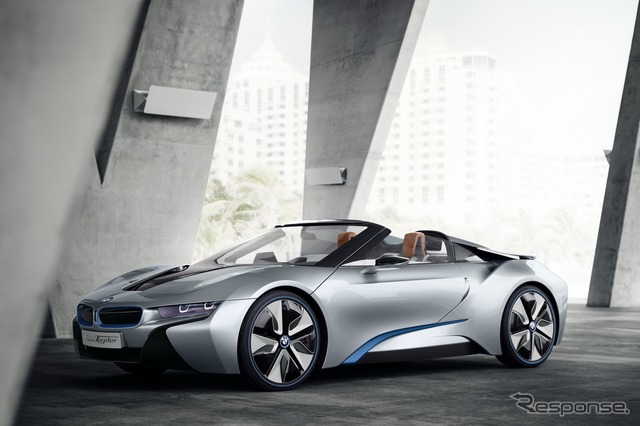 BMWのi8コンセプト スパイダー