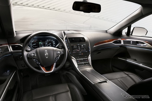 新型リンカーン MKZ