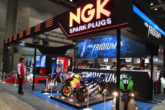NGK(東京モーターサイクルショー12)