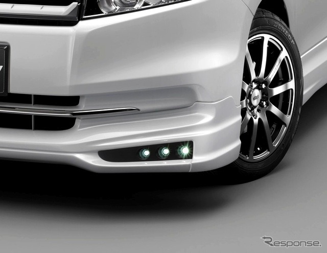 【ホンダ ステップワゴン 改良新型】無限パーツで車格感アップ