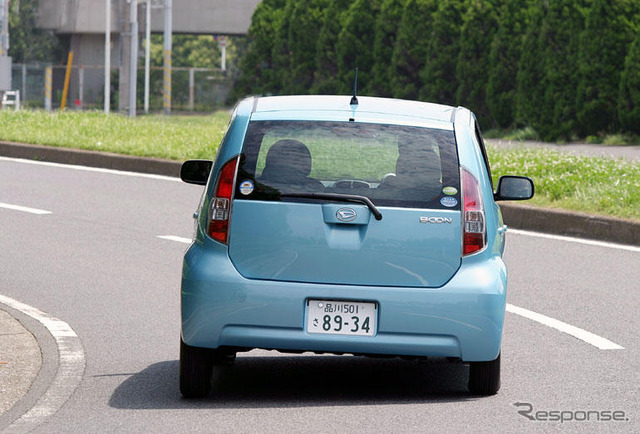 【トヨタ・パッソ&ダイハツ・ブーン試乗】その3 トヨタ車にダイハツの意地を装着!?…小沢コージ
