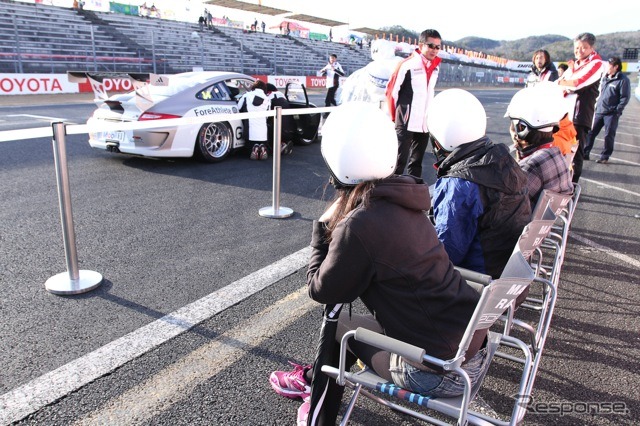サーキットタクシー同乗体験(SUPER GT 第1戦)