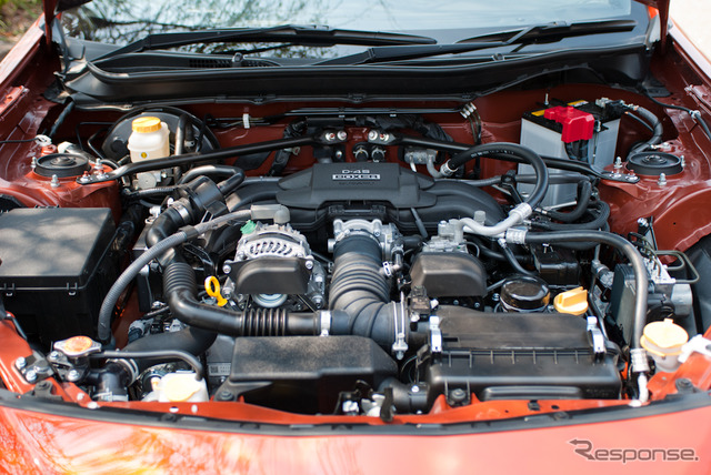 トヨタ86GT“Limited”、オレンジメタリック/ブラック
