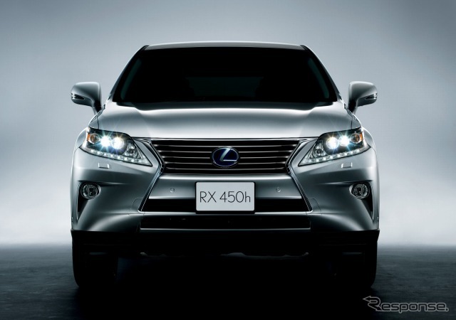 レクサスRX450h AWD“バージョンL”（プラチナムシルバーメタリック）〈オプション装着車〉
