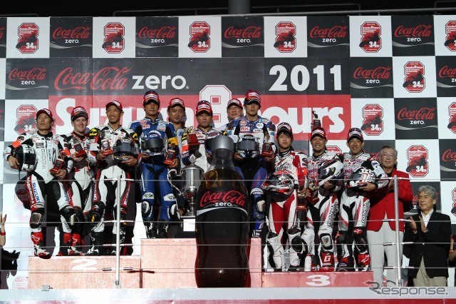 2011年鈴鹿8耐表彰式