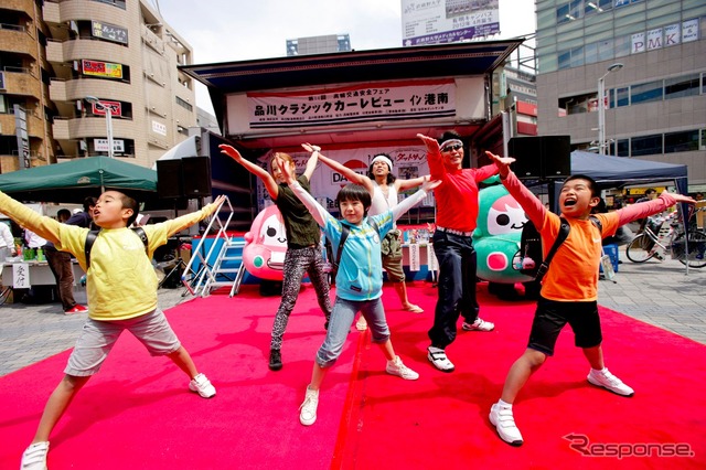 交通安全イベントで公開されたムジコロジー! 体操