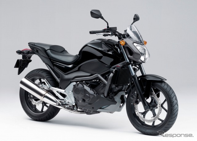 ホンダNC700S(グラファイトブラック)