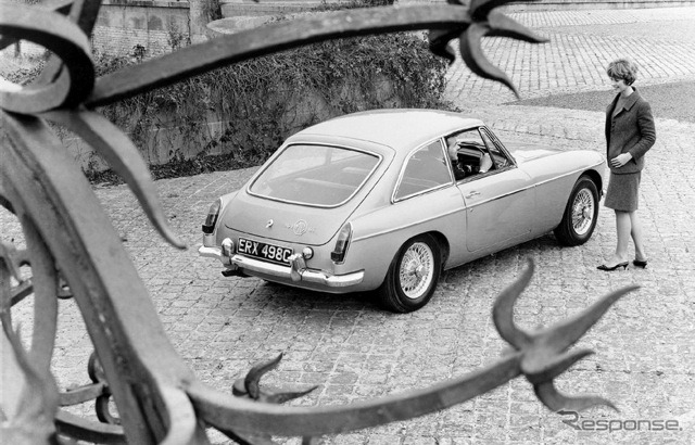 MGB GT