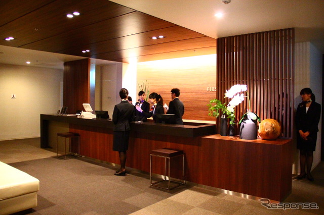カプセルホテルとビジネスホテルの間の潜在マーケットを狙うファーストキャビン羽田ターミナル1