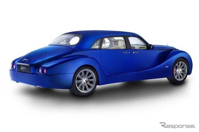 マレーシア・ブフォーリ社のジュネーブ