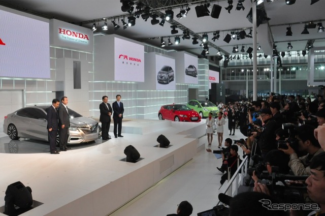 ホンダのプレスカンファレンス(北京モーターショー12)