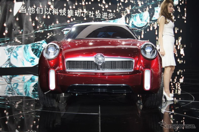 MGの小型クロスオーバーコンセプトカー、ICON(北京モーターショー12)