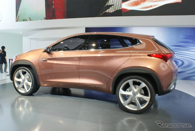 奇瑞汽車のチェリーブランドのSUVコンセプトカー、TX（北京モーターショー12）