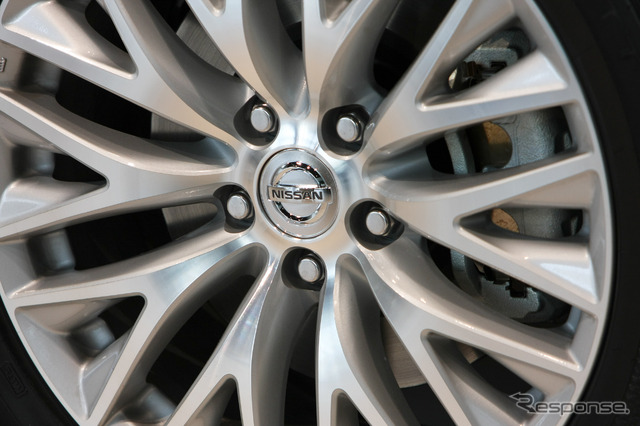 日産シーマ新型