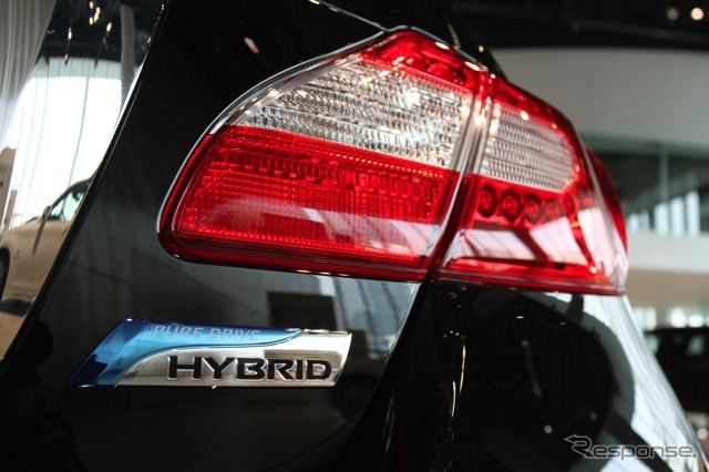 日産シーマ新型